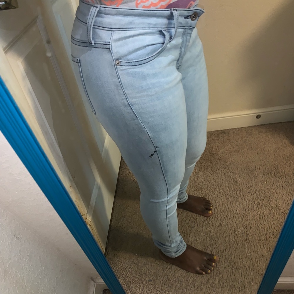 Jeans - Picture 2 of 8
